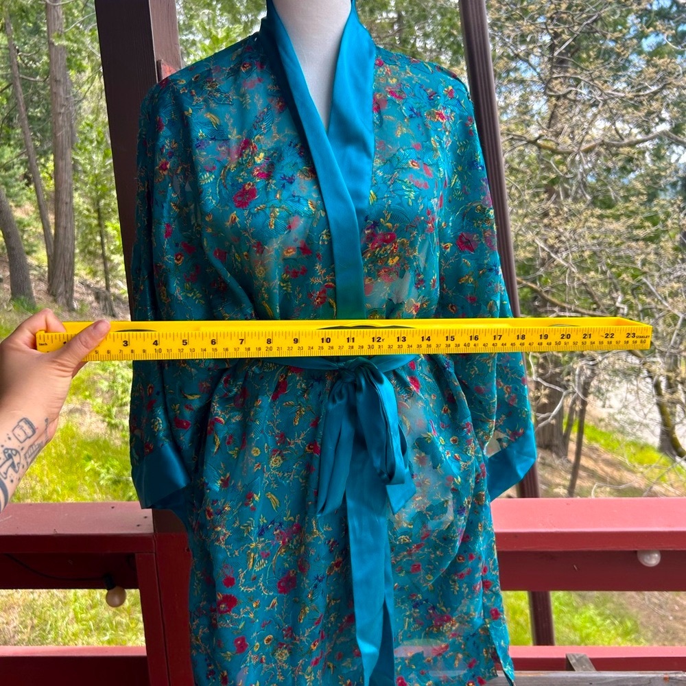 Vintage Victoria's Secret Blue Kimono Robe Intimates - Picture 6 of 9